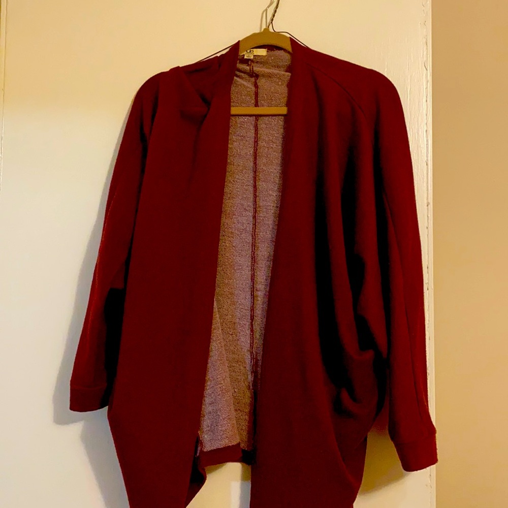 Burgundy sweater from urban